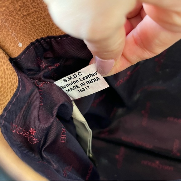 Anuschka V Top Hand Painted Peacock Leather Hobo Shoulder Bag - Picture 8 of 16